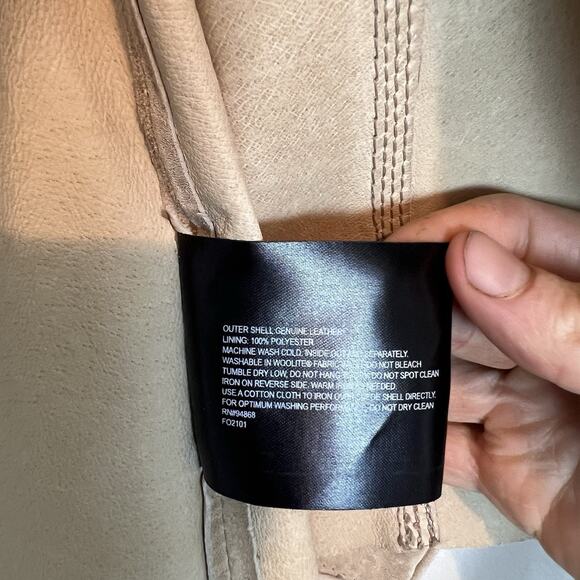 Vintage Bernardo tan 100% genuine suede leather jacket snap button sz 6 western - Picture 4 of 11